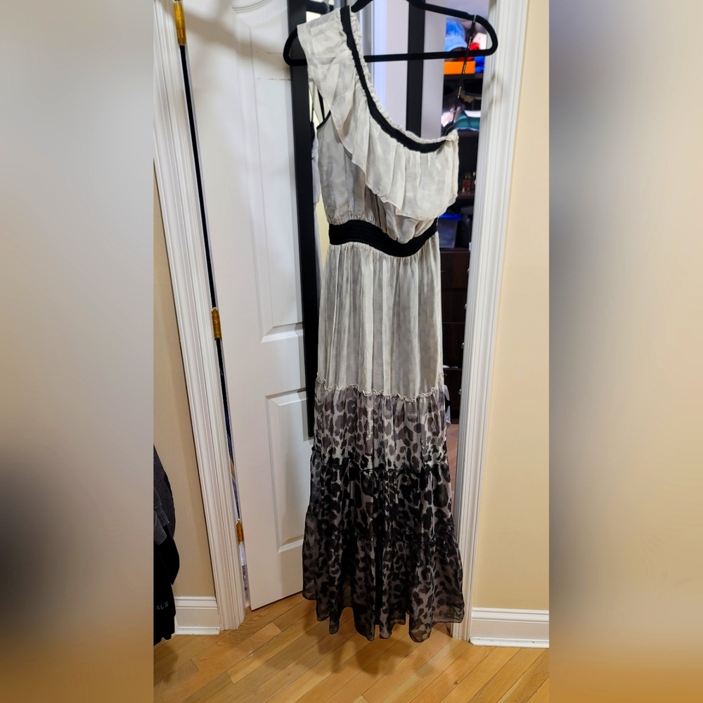 Bebe Gray and Black Printed Off Shoulder Dress